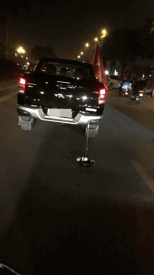 Sáng tạo quá! Như này thì đỡ mất công phải mỏi tay khua gõ rồi Sáng tạo quá! Như này thì đỡ mất công phải mỏi tay khua gõ rồi